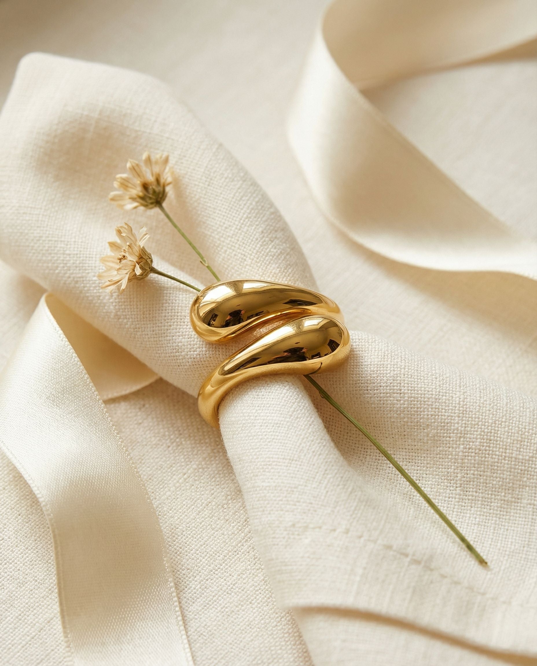 Sabrina Sculpted Ring