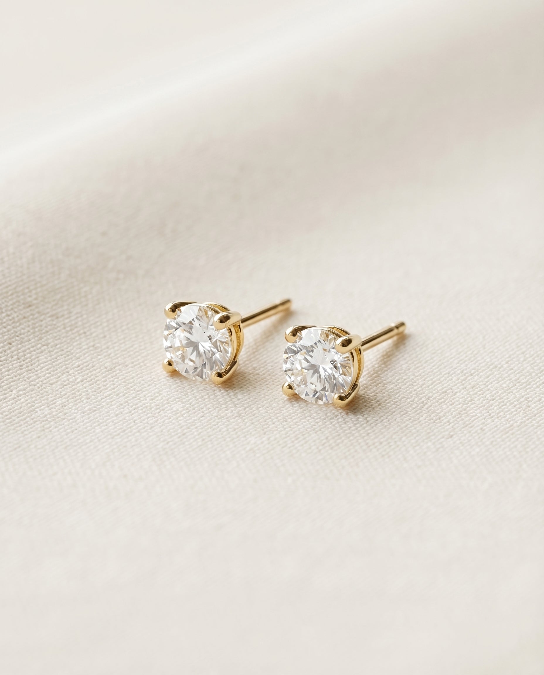 Silvia Sapphire Studs