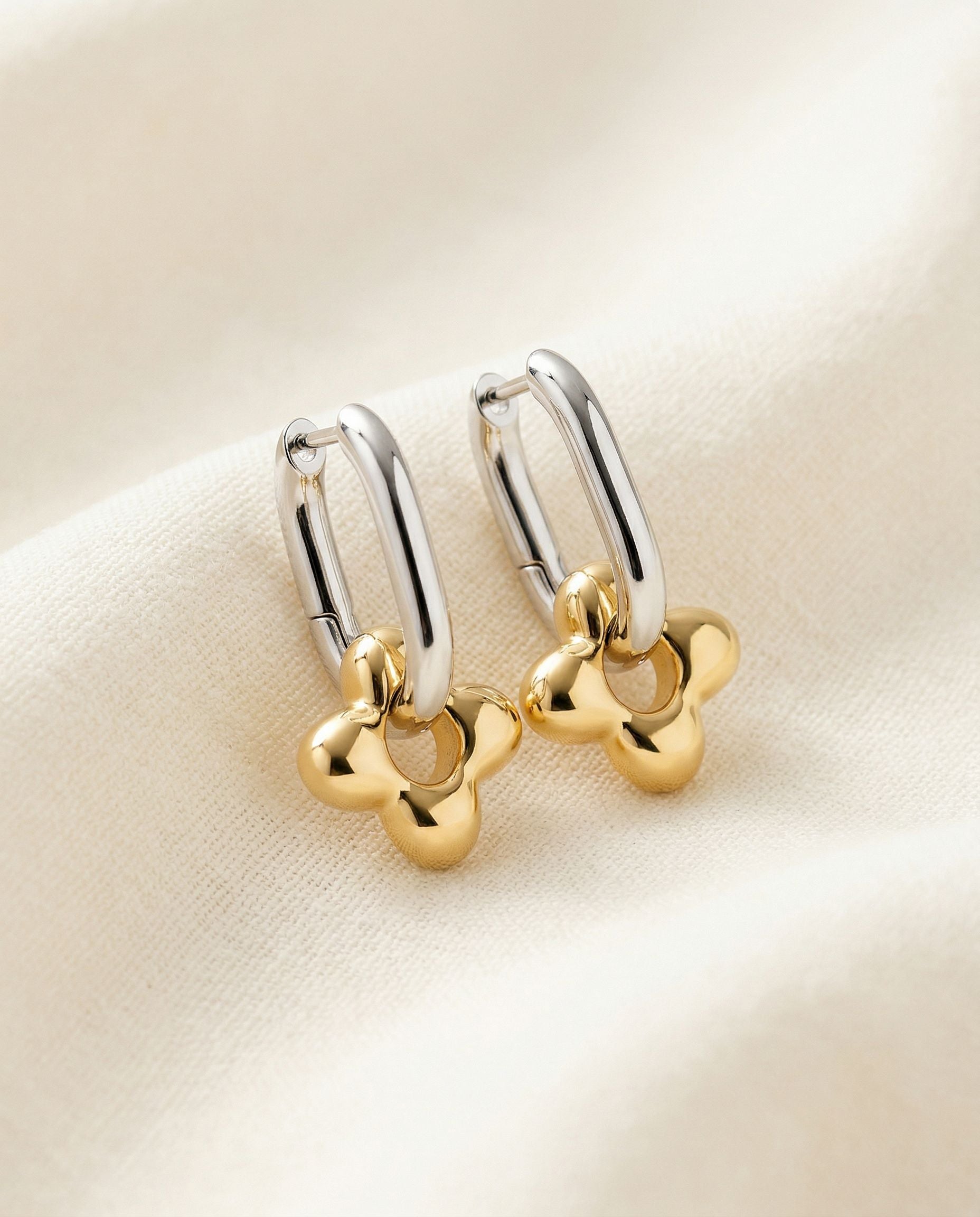 Gemma Floral Earrings