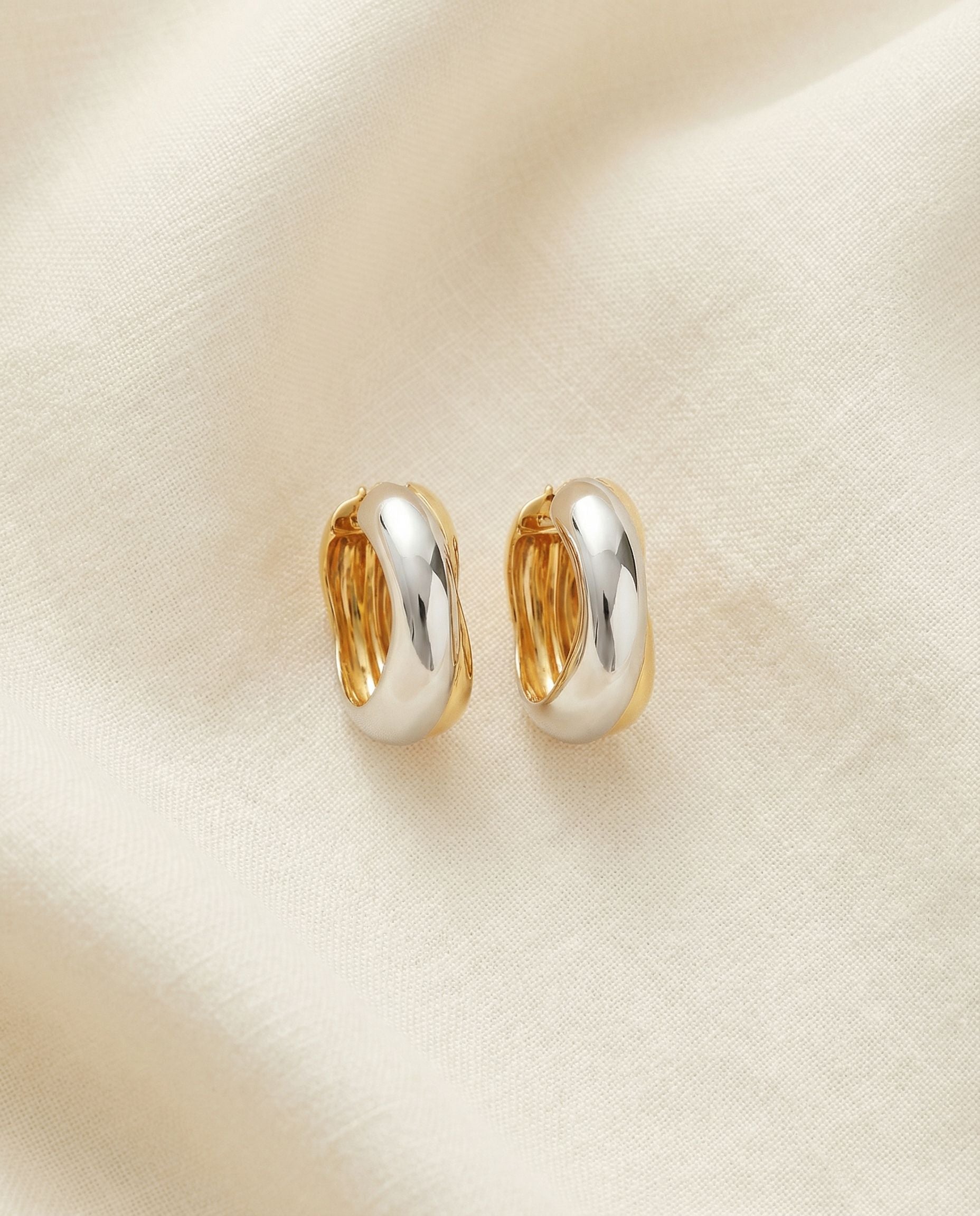 Marina Twisted Hoops