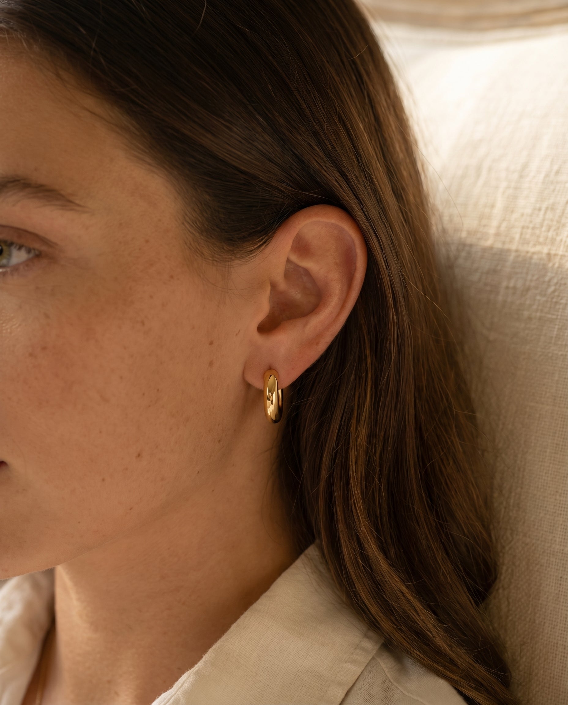 Viola Gold Hoops