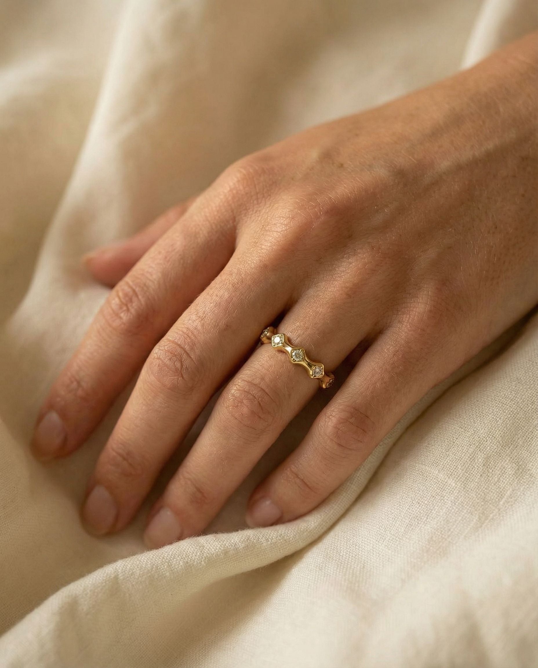 Olivia Scalloped Ring
