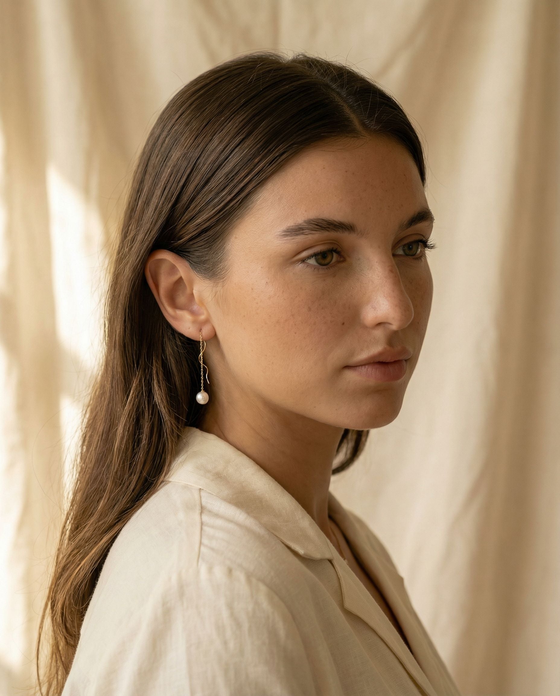 Eliana Pearl Earrings
