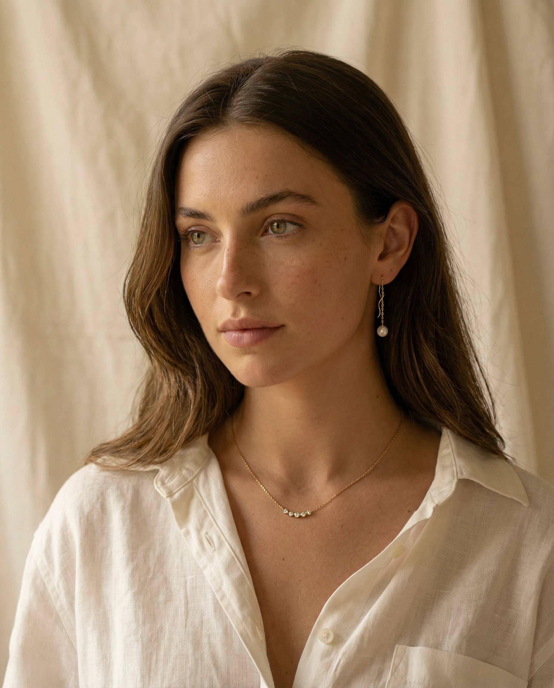 Eliana Pearl Earrings