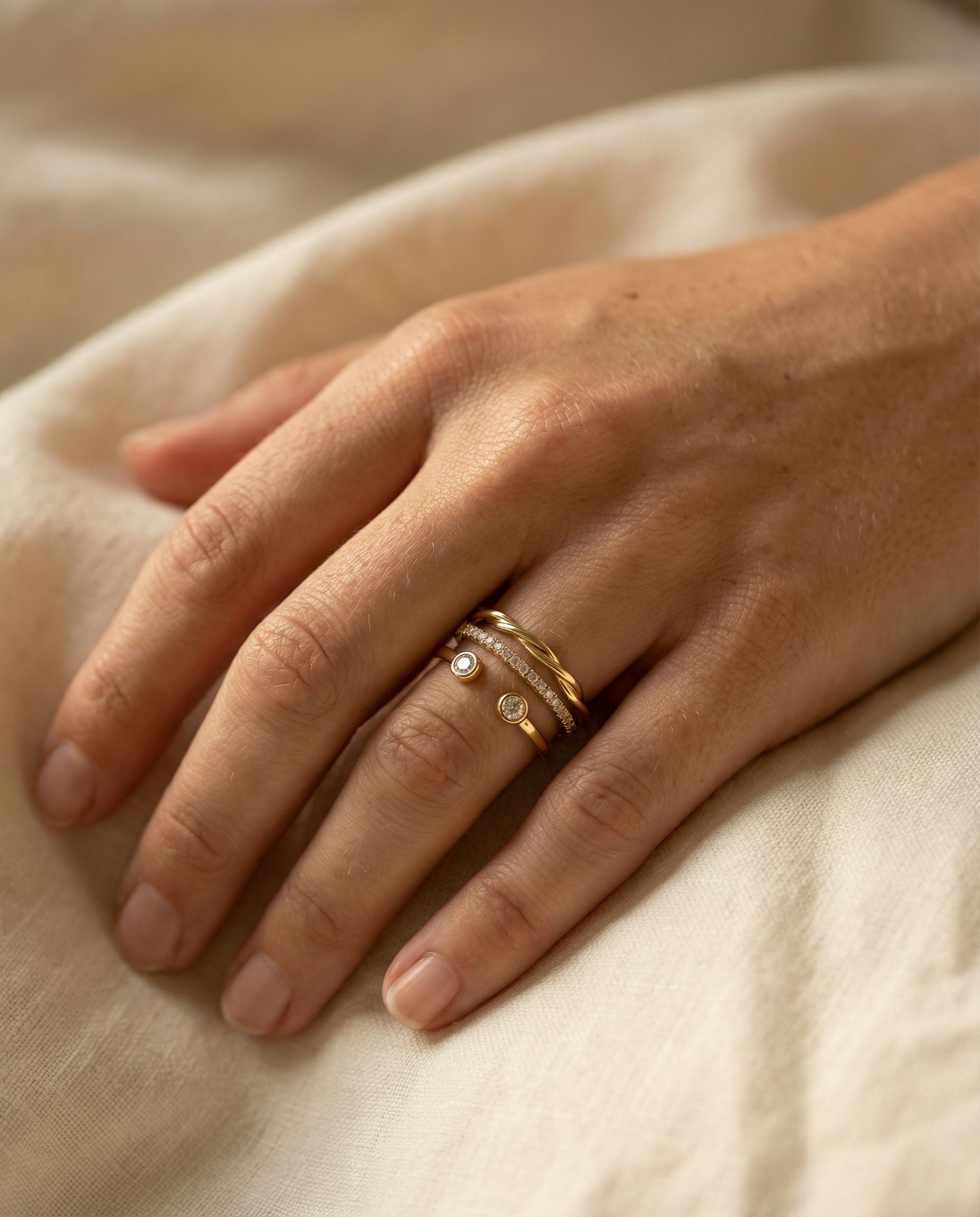 Costanza Twist Ring