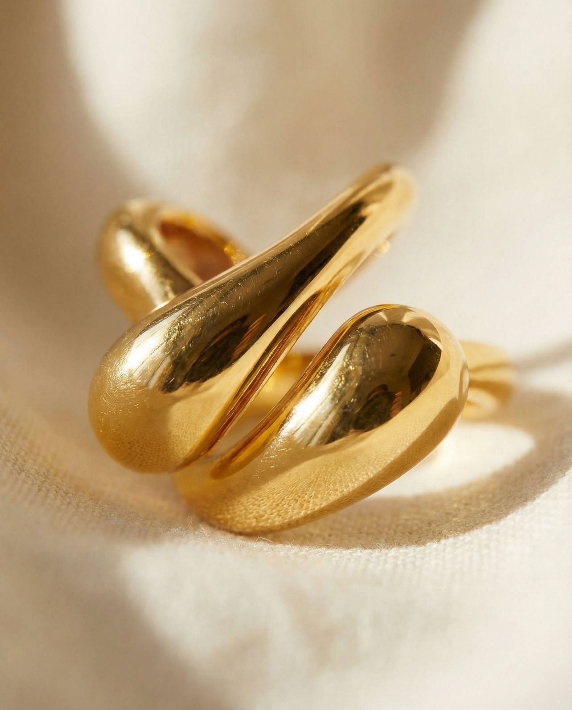 Sabrina Sculpted Ring