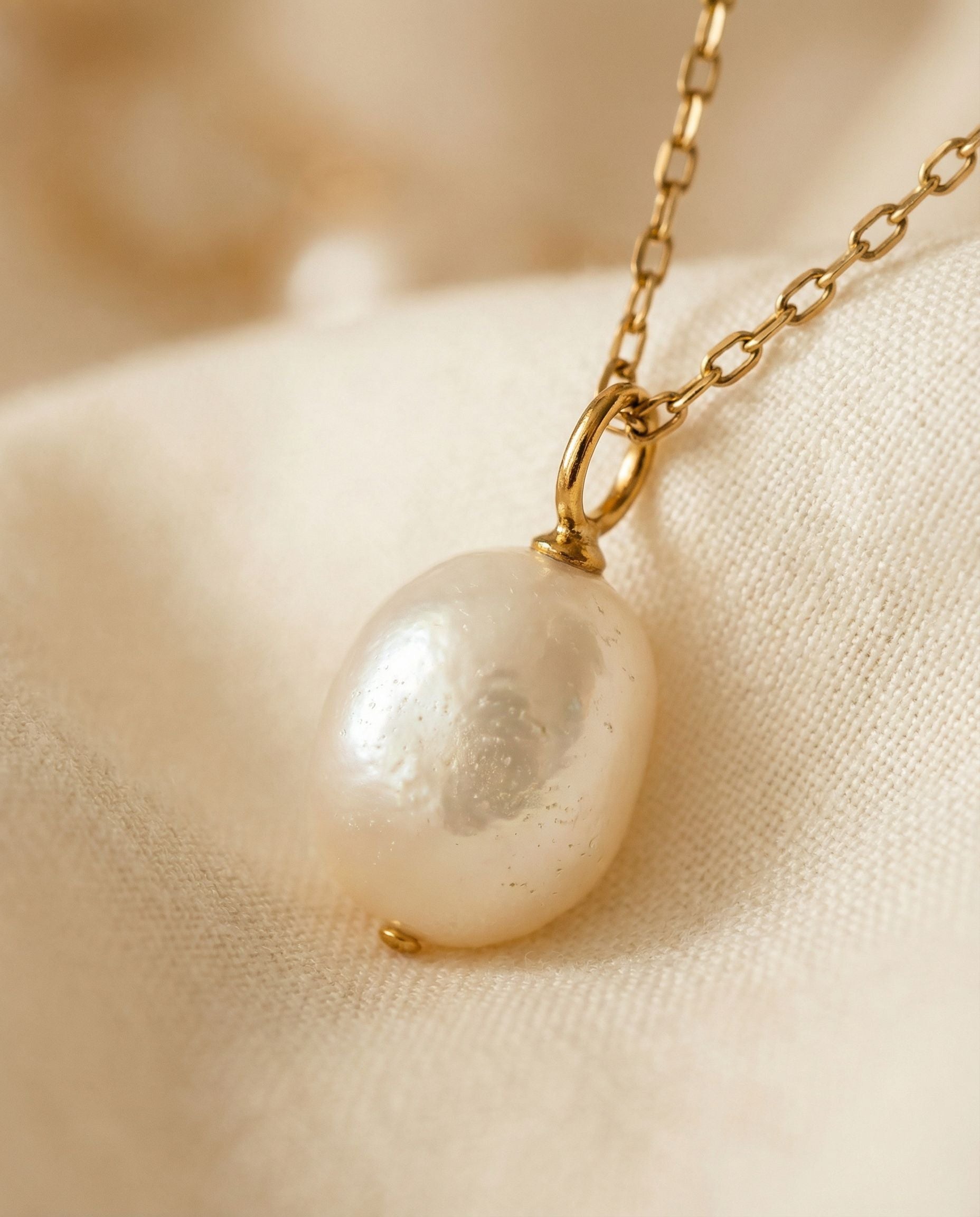 Nadia Pearl Necklace